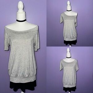 Boutique 9 Light Gray Off-Shoulder Short Sleeve Top
